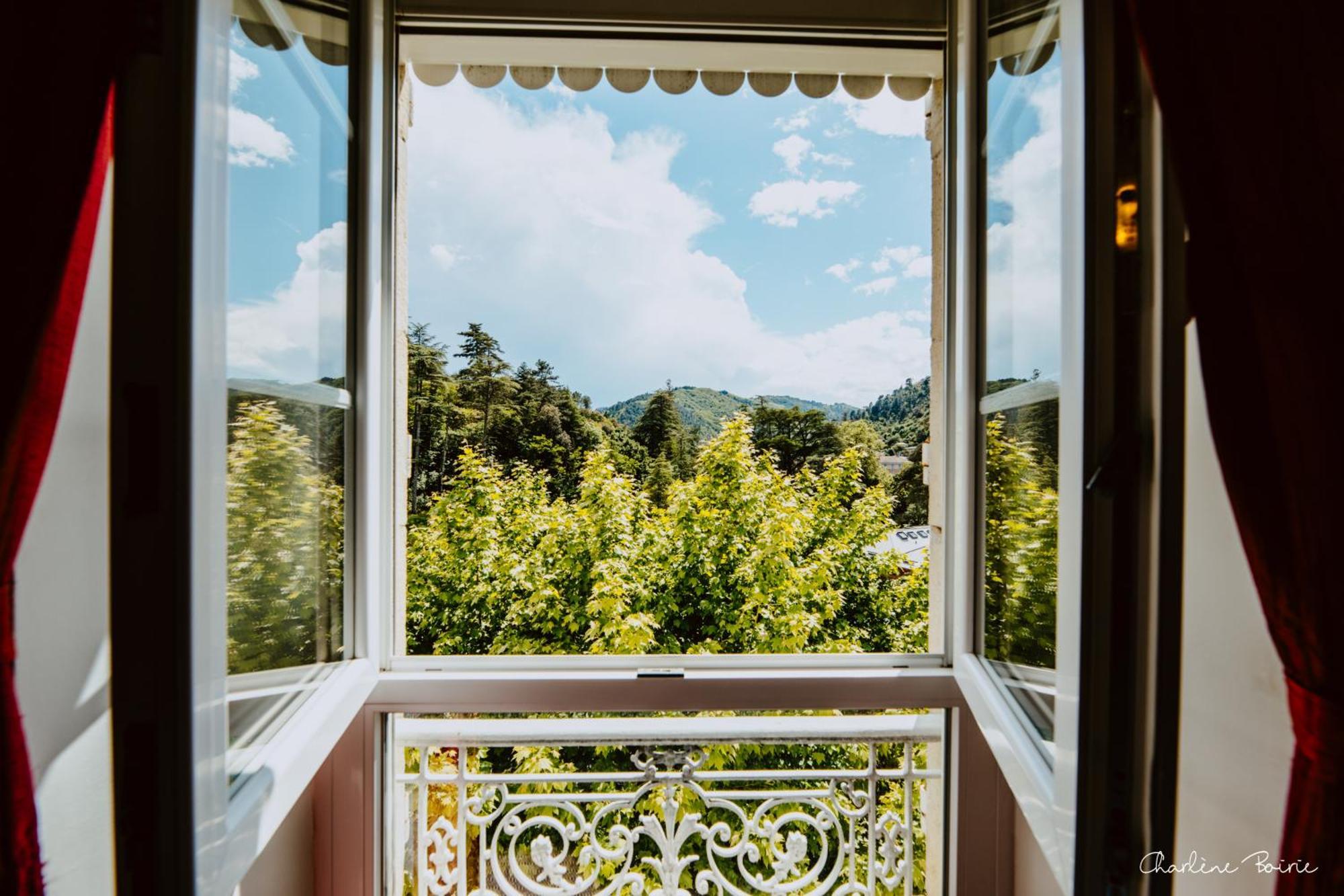 Grand Hotel Des Bains Vals-les-Bains Dış mekan fotoğraf